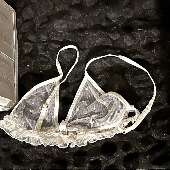 Free People Intimately |Polka Dot & Ruffled Lace Bralette | Sz: XS - Picture 13 of 14